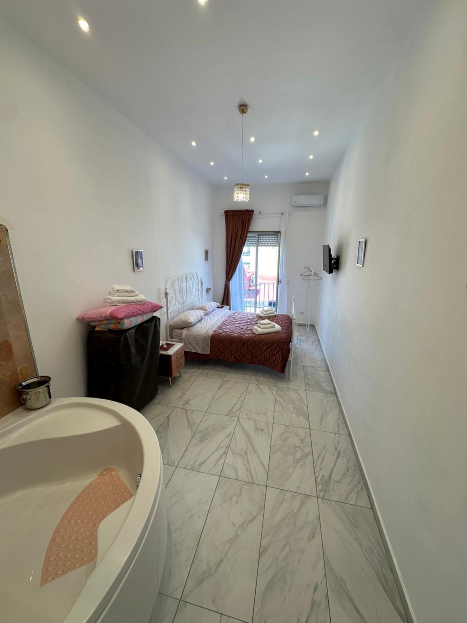 דירות נאפולי Residenza Marvin De Curtis מראה חיצוני תמונה